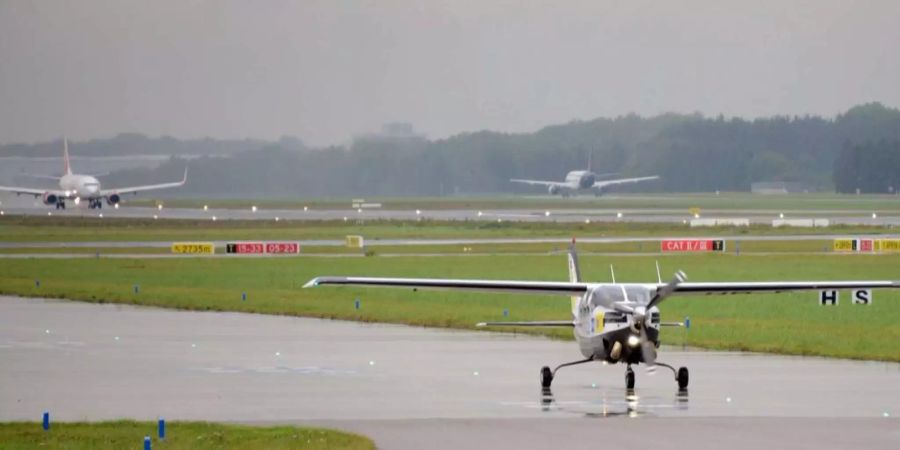 Beim Unglücksflugzeug handelt es sich um ein Kleinflieger des Typs «Cessna» (Symbolbild)