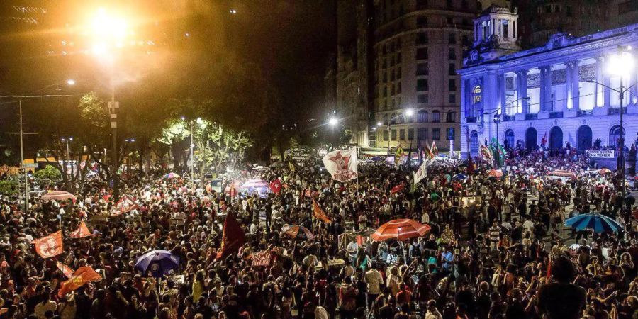 Tausende Brasilianer gingen für ihren ehemaligen Präsidenten Lula auf die Strasse.