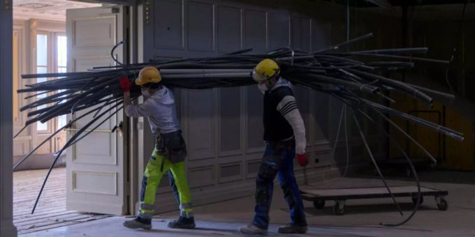 Insgesamt waren 5,548 Millionen Menschen in der Schweiz 2023 erwerbstätig. (Symbolbild) erwerbstätig