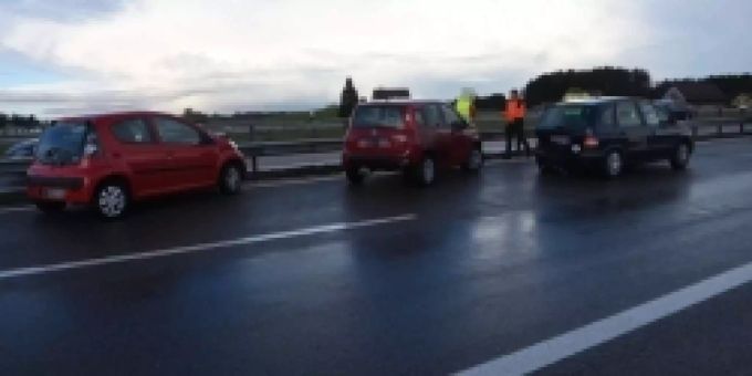 Niederwil - Auffahrunfall mit vier Autos