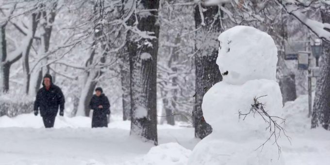 In Moskau schneite es ununterbrochen. Moskau