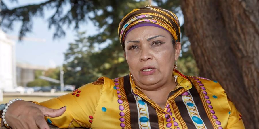 Victoria Sandino, Kolumbianische Senatorin der Farc, gibt ein Interview.