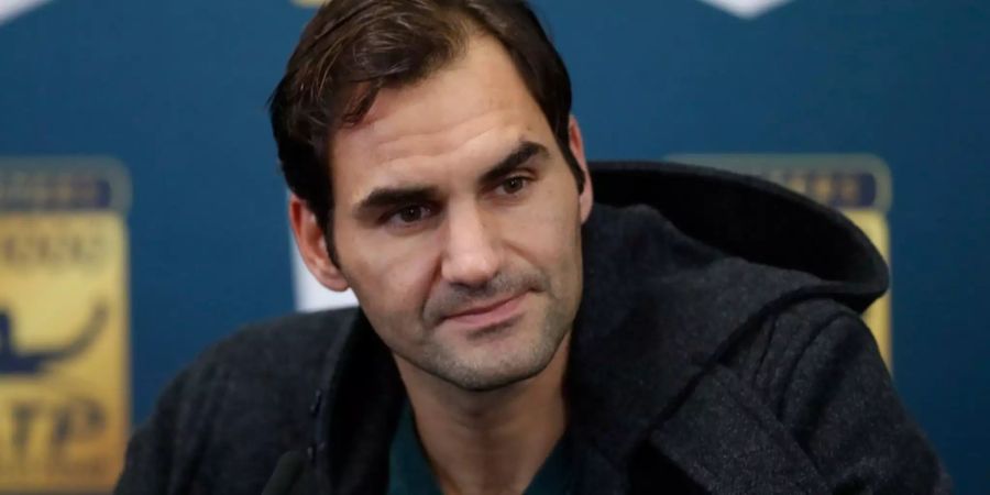 Roger Federer ist ohne zu spielen in den Achtelfinals von Paris.