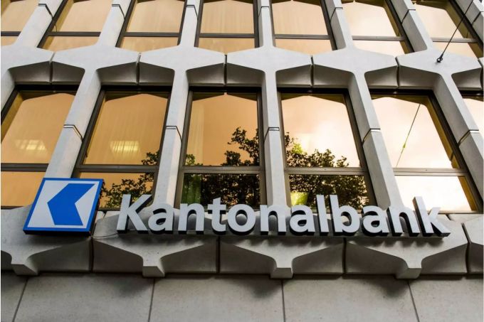 Die Luzerner Kantonalbank will mit dem Einkauf in die SwissSign Group ihre Digitalisierung vorantreiben - Keystone Die Luzerner Kantonalbank will mit dem Einkauf in die SwissSign Group ihre Digitalisierung vorantreiben - Keystone
