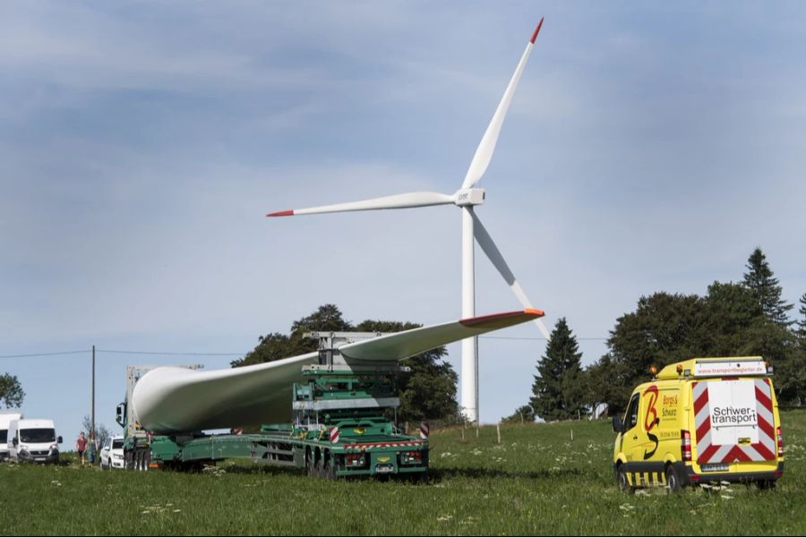 Der Umweltverband ist besorgt: Derzeit sind in der Schweiz gut 300 Windparkprojekte in Planung. (Symbolbild)