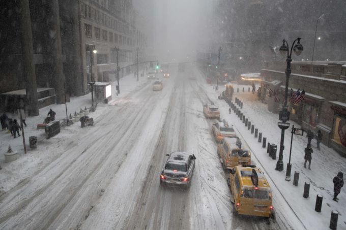 Taxi im Schnee