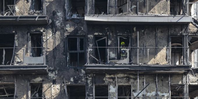 Nach Brandkatastrophe - Fünftes Todesopfer in Valencia gefunden
