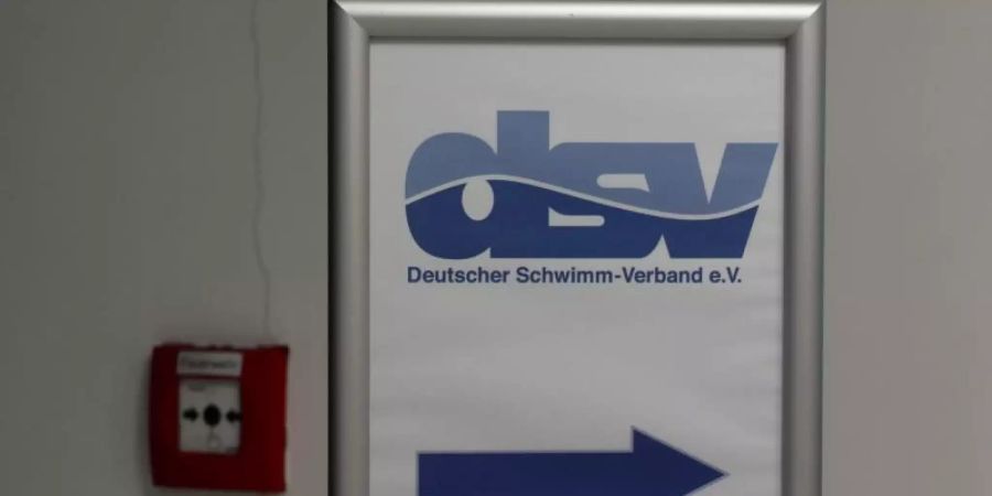 Nur einen Tag nach der Bekanntgabe des neuen Leistungssportdirektors gab es beim Deutschen Schwimm-Verband überraschend die Kehrtwende. Foto: Peter Endig/dpa-Zentralbild/dpa