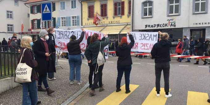JUSO BL - Kritik an SP-Polizeidirektorin nach Schweizer Demo