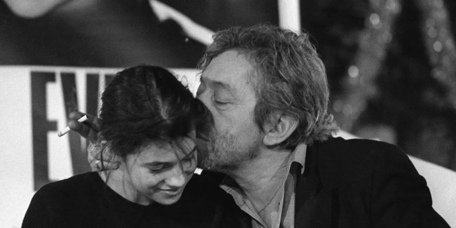 Serge Gainsbourg 1986 mit seiner Tochter Charlotte