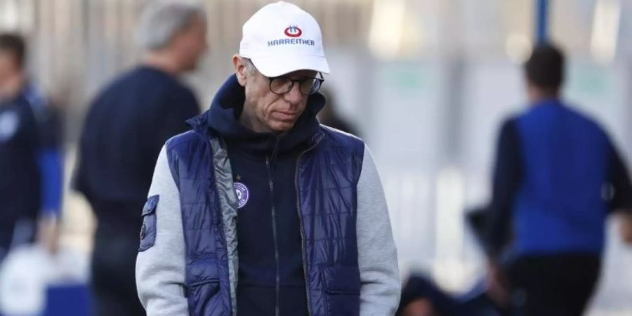 Peter Stöger betreut derzeit noch Austria Wien. Foto: Erwin Scheriau/APA/dpa