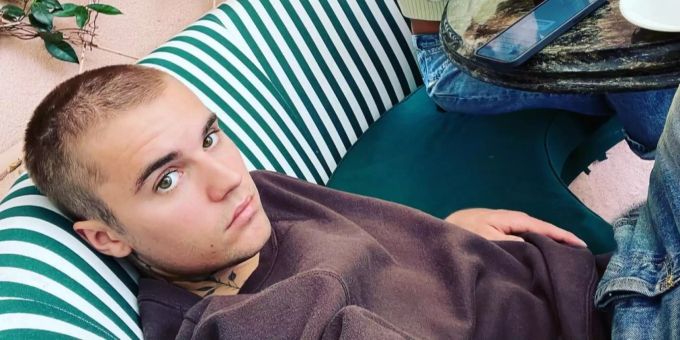 Ganz oben und doch nicht glücklich: Justin Bieber. Justin Bieber Haarschnitt