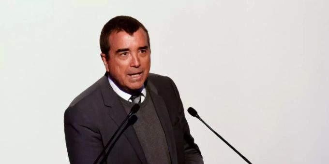 Firmenerbe Arnaud Lagardere Firmenerbe Arnaud Lagardere