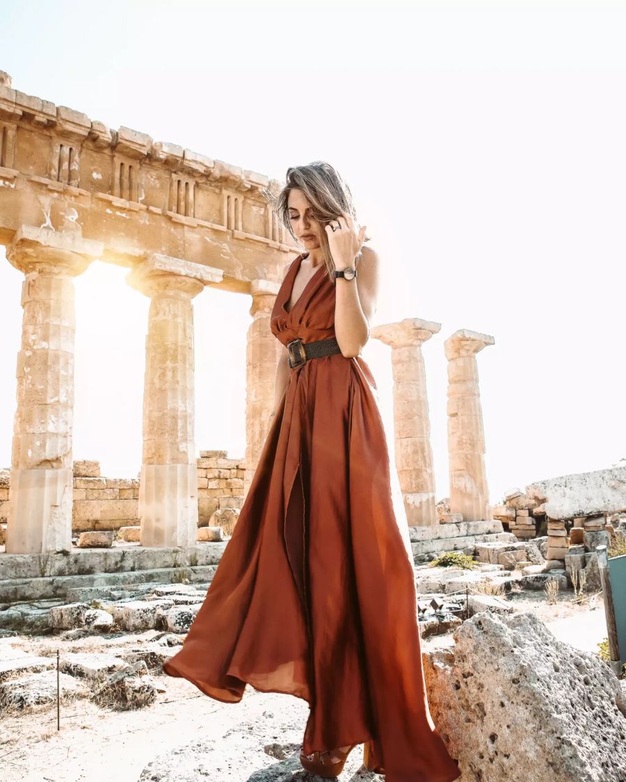 Model in Athen