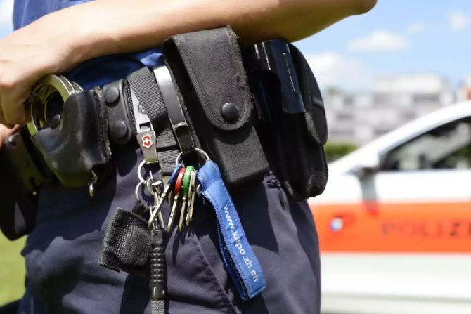 Kantonspolizei Zürich maur ZH