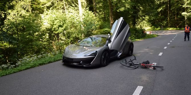 Dornach Kollision McLaren Gempen