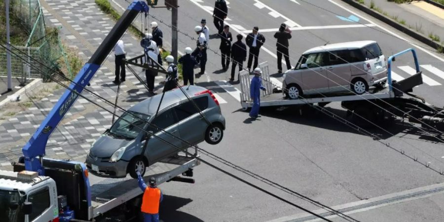 Nach einem Unfall mit vier schwer verletzten Kindern