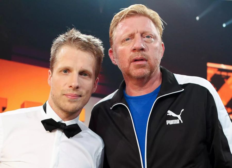 Komiker Oliver Pocher (l) und Tennislegende Boris Becker treten in der Fernsehshow «Alle auf den Kleinen» in gegeneinander an.