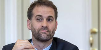 Staatsrat - Antonio Hodgers kündigt Rücktritt aus Genfer Regierung an Staatsrat - Antonio Hodgers kündigt Rücktritt aus Genfer Regierung an