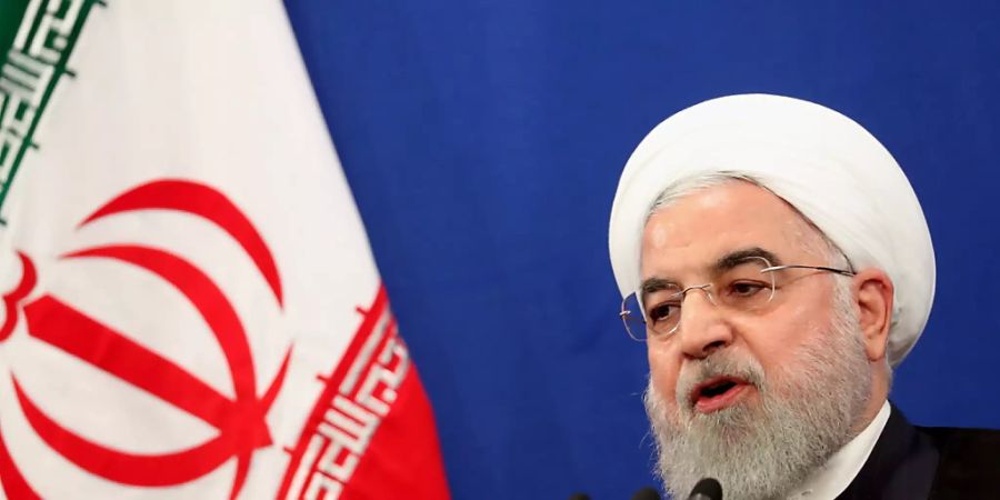 Hat einen schweren Stand gegenüber der erzkonservativen geistlichen Führung in seinem Land: der iranische Präsident Hassan Ruhani (in einer Aufnahme vom 14. Oktober 2019).