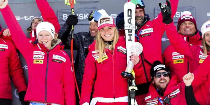 Lara Gut-Behrami Bansko Super-G