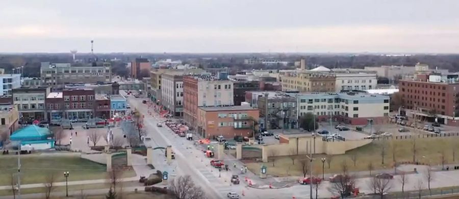 Grand Forks hat etwa 60'000 Einwohner. Zum Vergleich: Der Stadtbezirk Manhattan in New York hat 1,6 Millionen Einwohner.