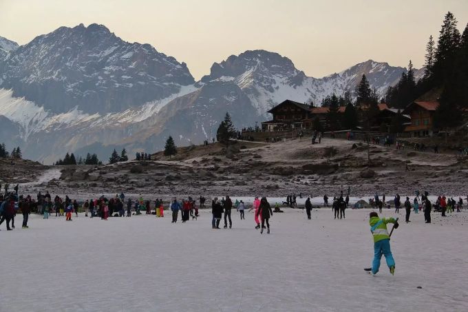 Oeschinensee. Oeschinensee