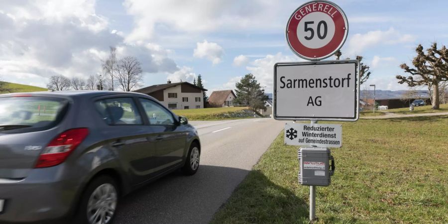 Ortseinfahrt Sarmenstorf (AG).
