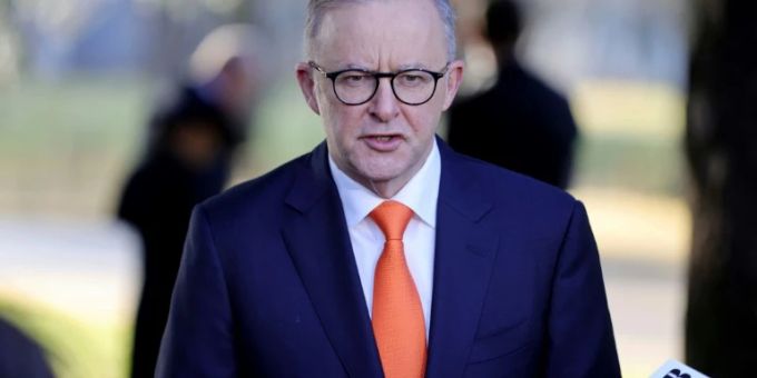 Australiens Premierminister, Anthony Albanese, setzt sich für das neue Klimaschutzgesetz ein. Australien