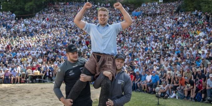 Triumphiert beim Brünig Schwinget: Adrian Walther zeigt eine bärenstarke Saison. brünig schwinget schwingen walther