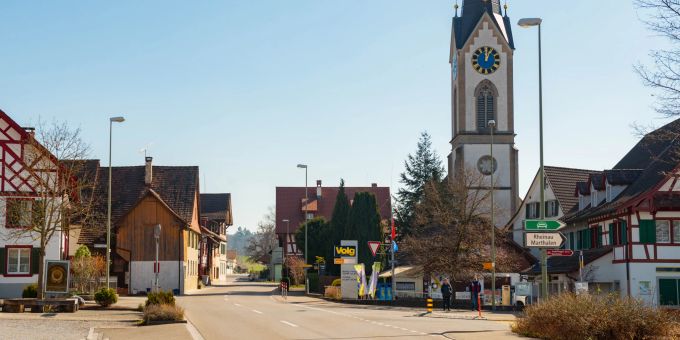 Der Dorfkern in der Gemeinde Benken (ZH). Der Dorfkern in der Gemeinde Benken (ZH).