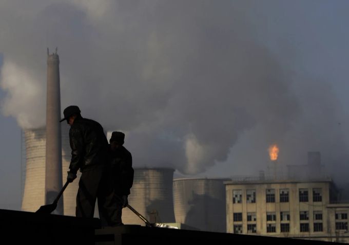 China ist derzeit der grösste Produzent von Kohlendioxid: Die kommunistische Volksrepublik ist für fast doppelt so viele Emissionen verantwortlich, als die Vereinigten Staaten. Kohlekraftwerk China