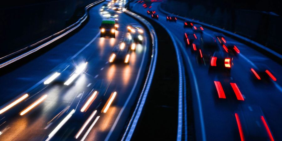 Ob der Homeoffice-Trend die CO2-Emissionen langfristig senken kann, ist einer Studie zufolge unsicher.