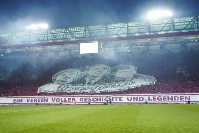 Rund 40'000 Fans unterstützen den FCK im Fritz-Walter-Stadion. Jan Elvedi