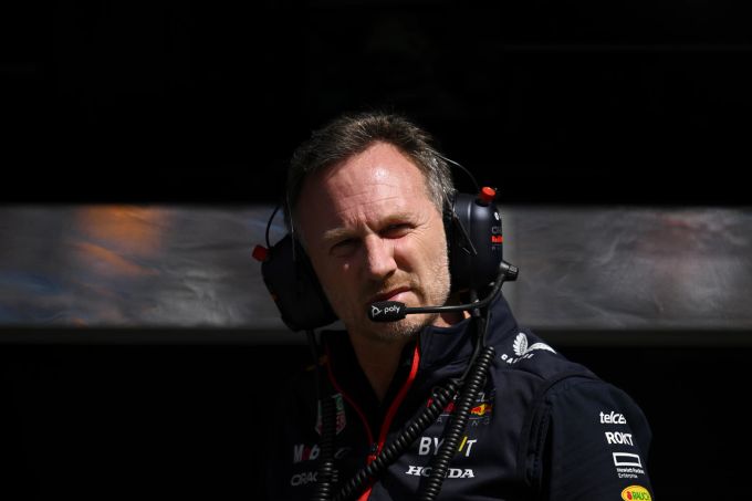 Christian Horner, Teamchef von Red Bull Racing, beim Australien-GP der Formel 1. red bull racing
