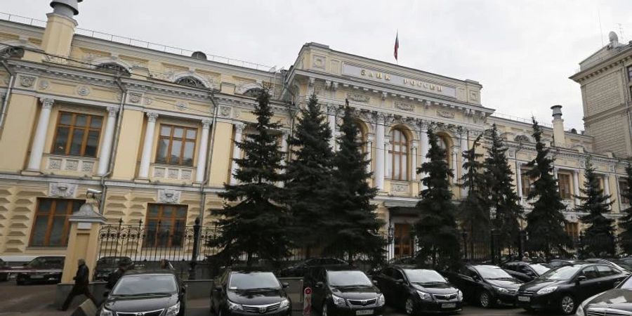 Eine Aussenansicht des Gebäudes der russischen Zentralbank in Moskau. Foto: Yuri Kochetkov/EPA/dpa/Archivbild