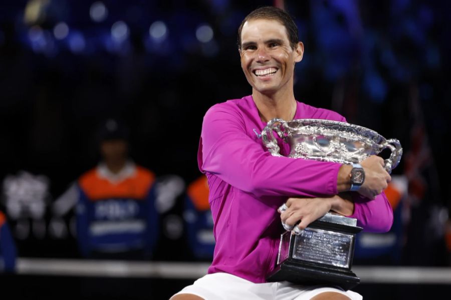 Er strahlt übers ganze Gesicht: Rafael Nadal gewinnt die diesjährigen Australian Open.