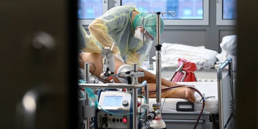 Covid-Patient auf Intensivstation in Bochum