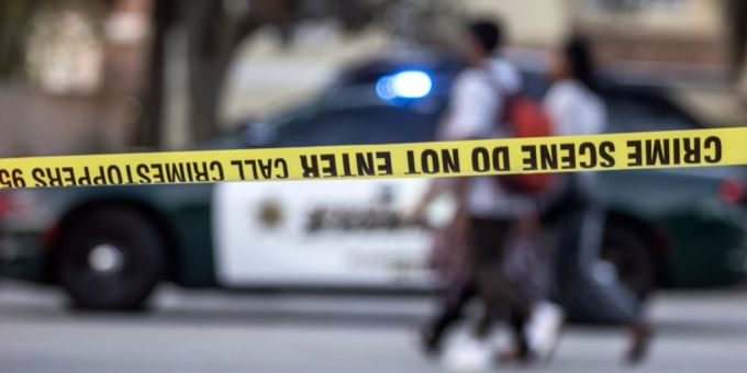 Im US-Bundesstaat Florida lieferten sich ein Bub und ein Meitli eine Schiesserei mit der Polizei. florida