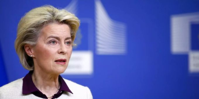 Reist ins Baltikum: Ursula von der Leyen Reist ins Baltikum: Ursula von der Leyen