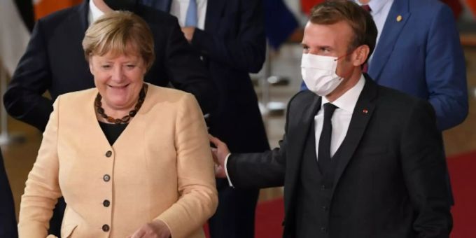 Merkel mit Frankreichs Präsident Macron in Brüssel beim EU-Gipfel. EU-Gipfel