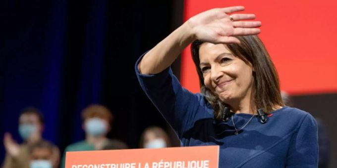 Hidalgo beim Parteitag in Lille Hidalgo beim Parteitag in Lille