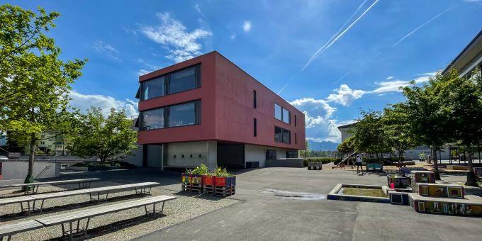 Die Schulanlage in Meggen. Die Schulanlage in Meggen.