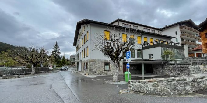 Schule Klosters-Serneus. Schule Klosters-Serneus.