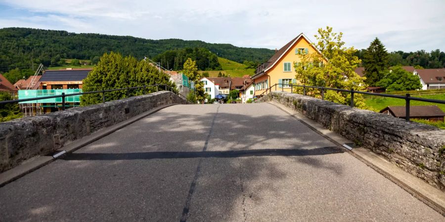 Alte Brücke in Rorbas-Freienstein.