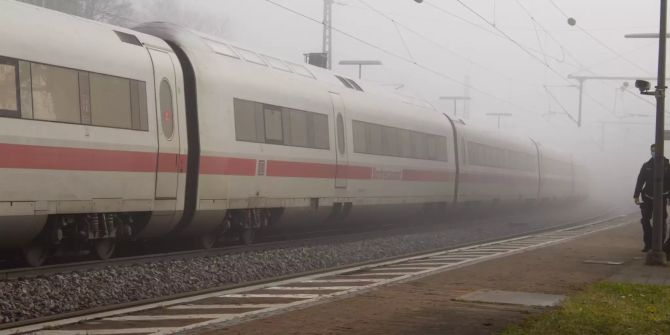 Messerattacke in ICE zwischen Regenburg und Nürnberg