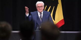 Berlin - Medaillengewinner bei Olympia und Paralympics geehrt Berlin - Medaillengewinner bei Olympia und Paralympics geehrt