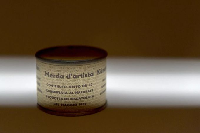 Auch Piero Manzoni hat einmal ein Kunstwerk aus seinen Hinterlassenschaften kreiert. kot