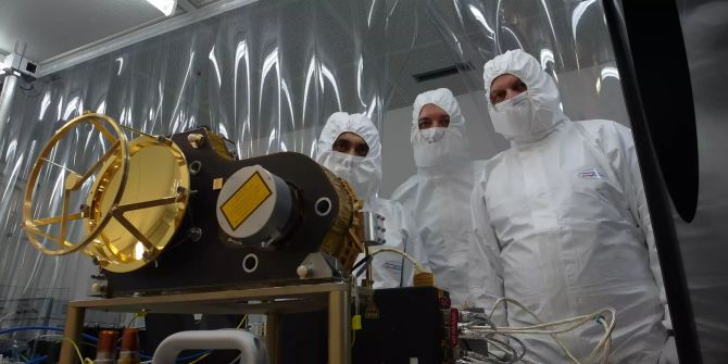 Vorbeiflug an der Venus auf dem Weg zum Merkur