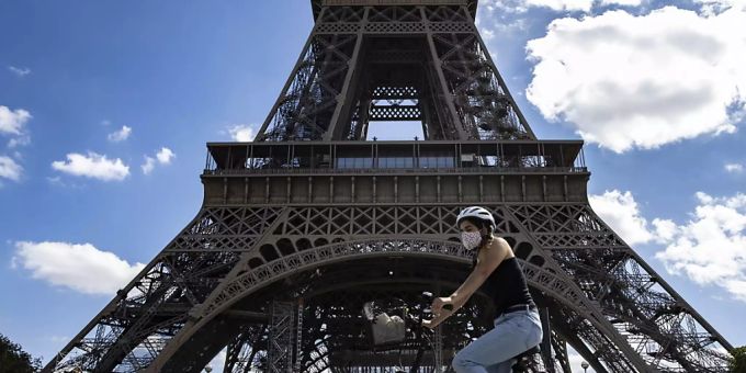 Paris - Französische Wirtschaft um fast 14 Prozent eingebrochen